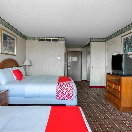 Oyo Hotel Tulsa I-44 Midtown Екстериор снимка