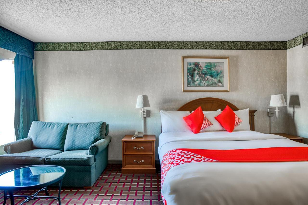 Oyo Hotel Tulsa I-44 Midtown Екстериор снимка